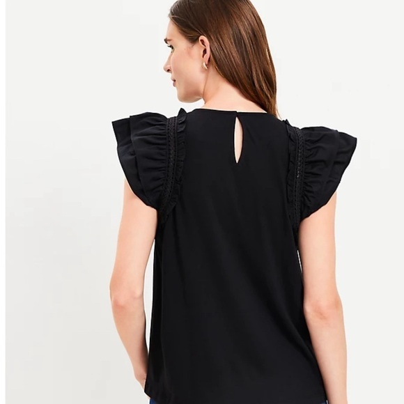 NWT Loft Smocked Bib Flutter Sleeve Top Black Size Small - Picture 3 of 3